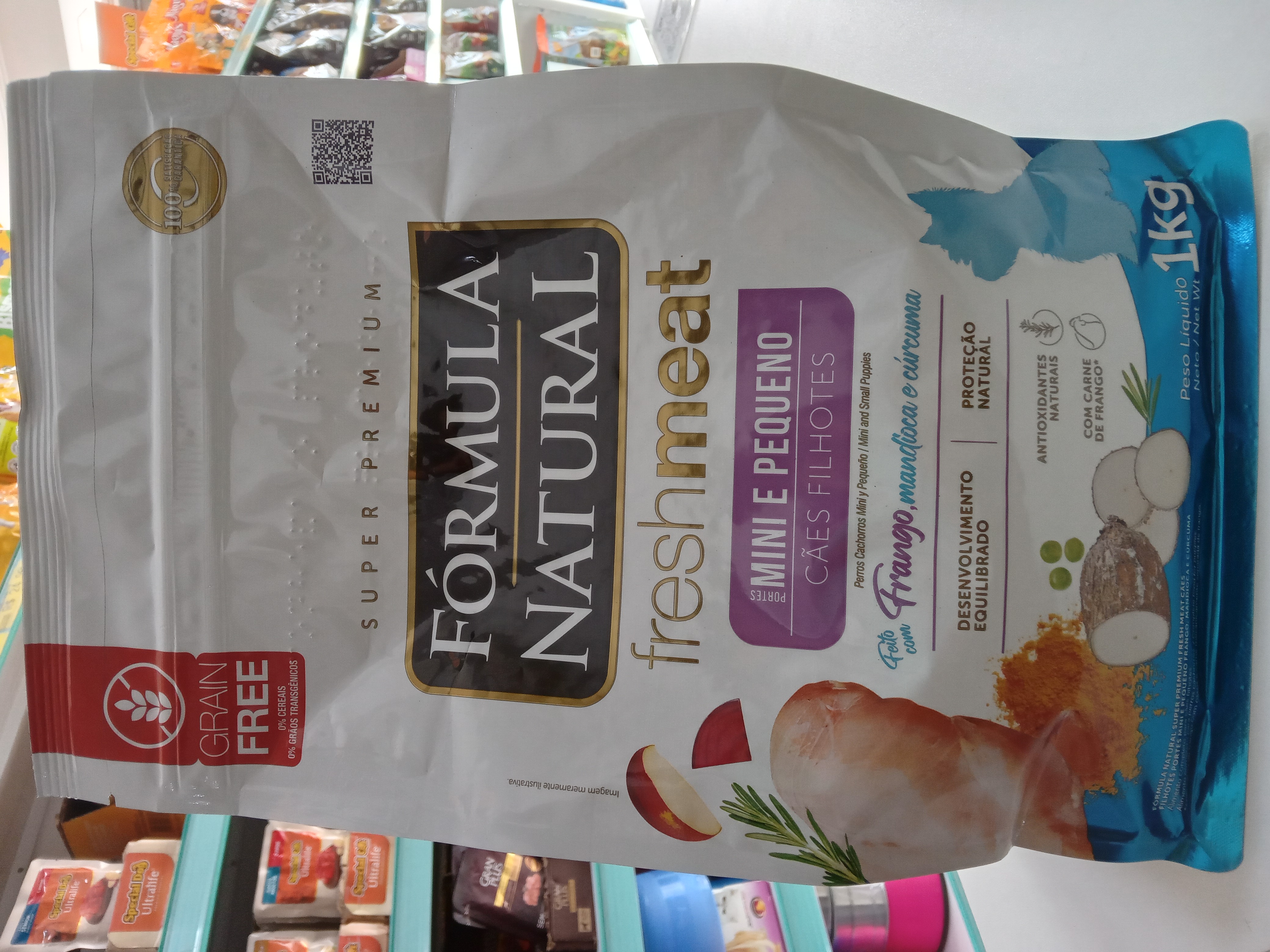 Fórmula Natural Fresh Meat 1kg Frango, Mandioca e Curcúma
