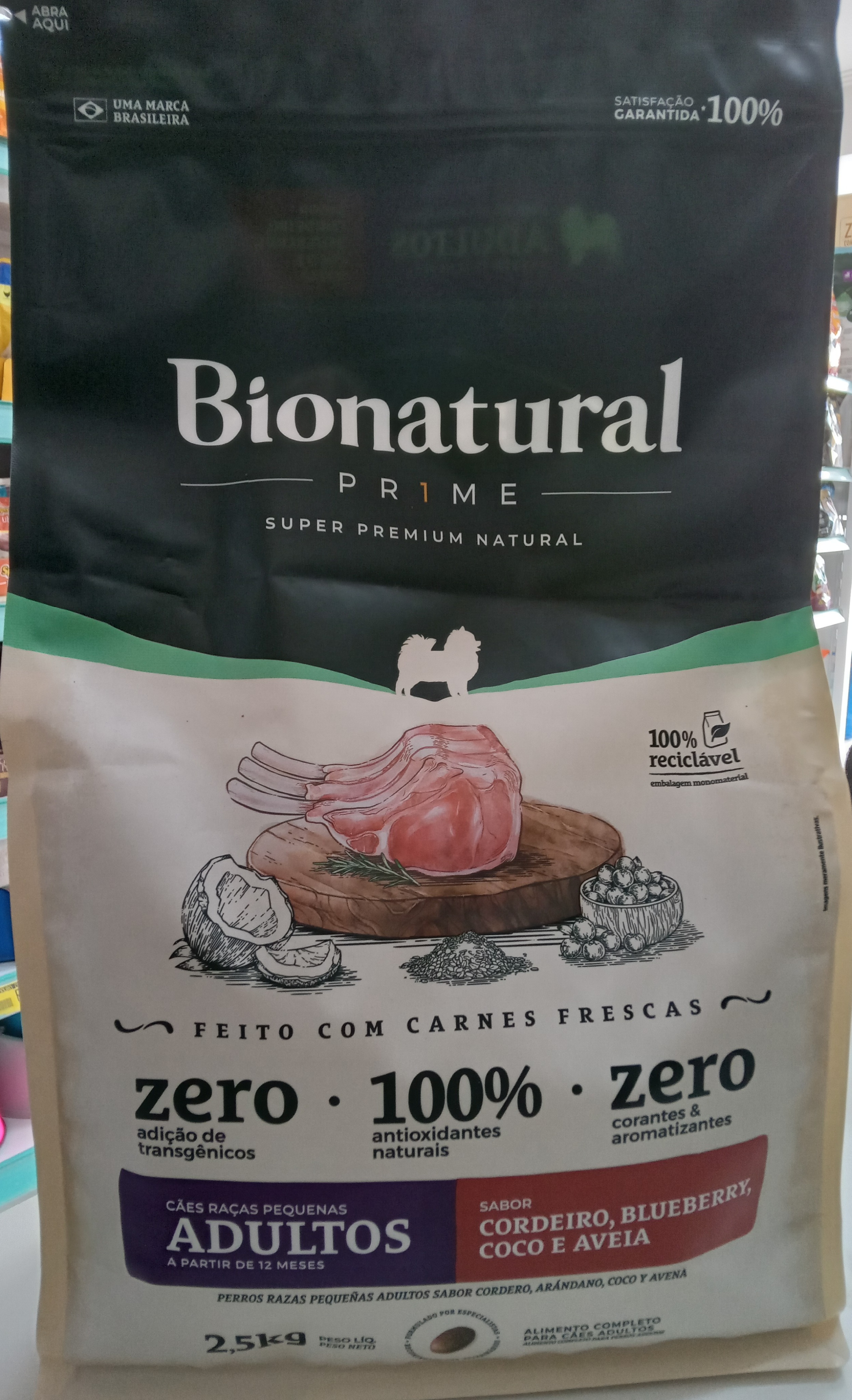 Bionatural Prime 2,5kg Cordeiro, Blueberry, Coco e Aveia