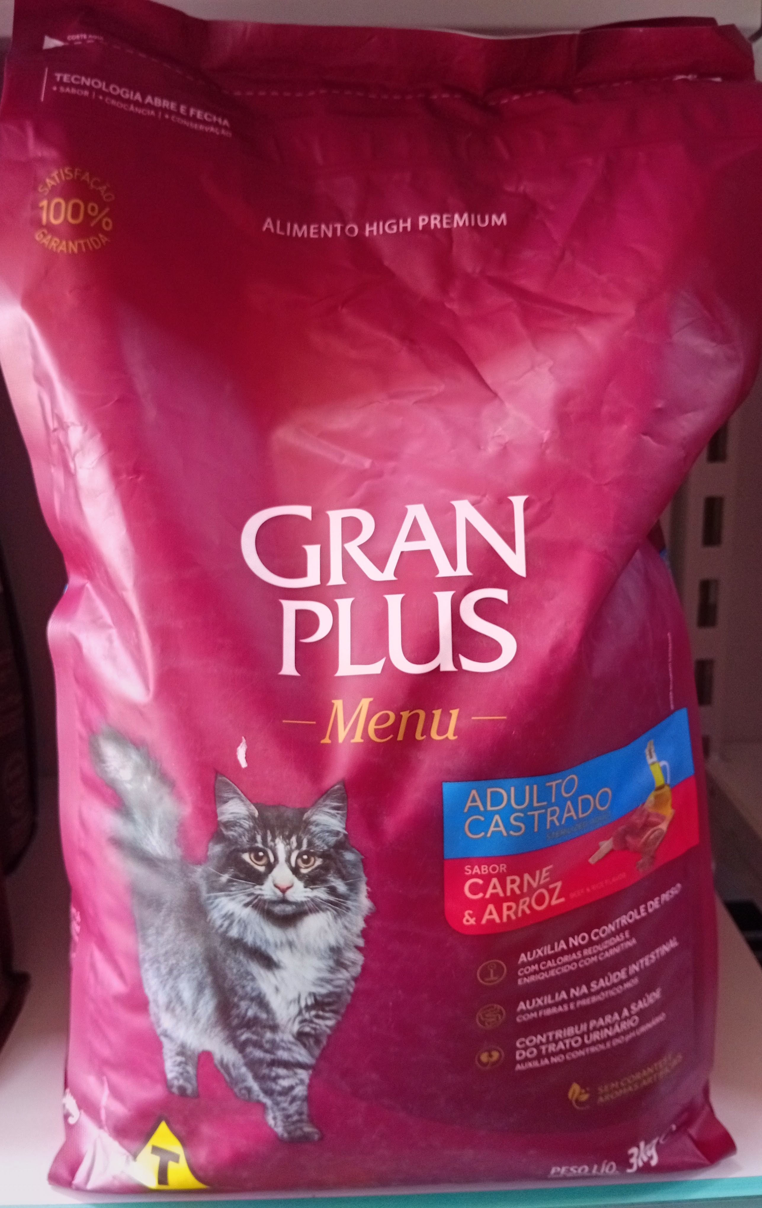 Ração Gran Plus Menu Gatos Adultos Castrados Carne e Arroz 3kg