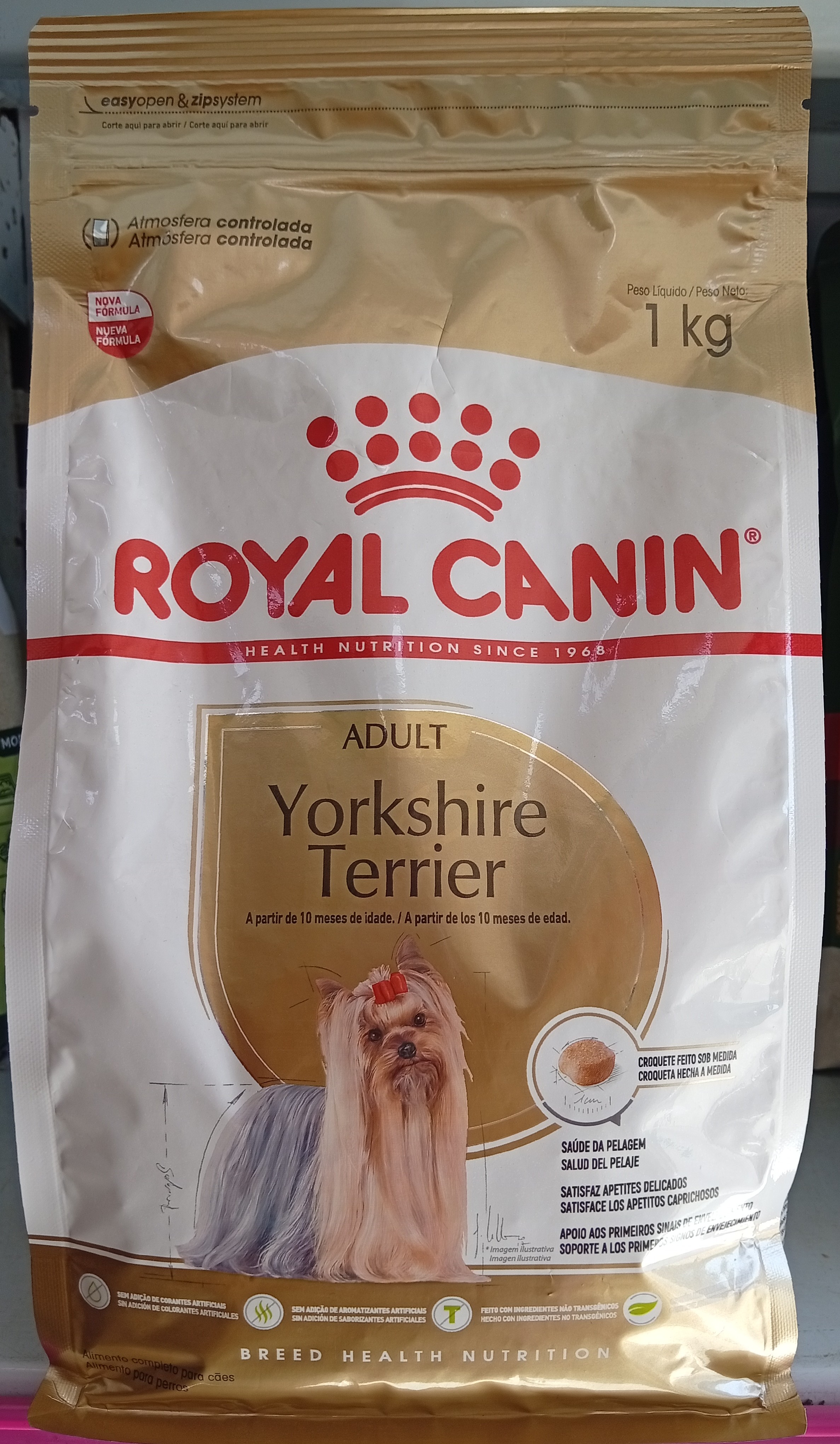 Ração Royal Canin Adult YorksFhire Terrier